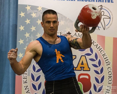 Kettlebell snatch 2